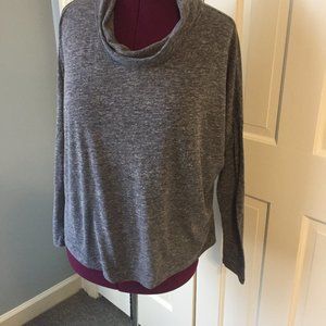 LOFT LADIES SIZE LARGE LONG SLEEVES PULLOVER GRAY TOP COWL NECK BLOUSE SHIRT